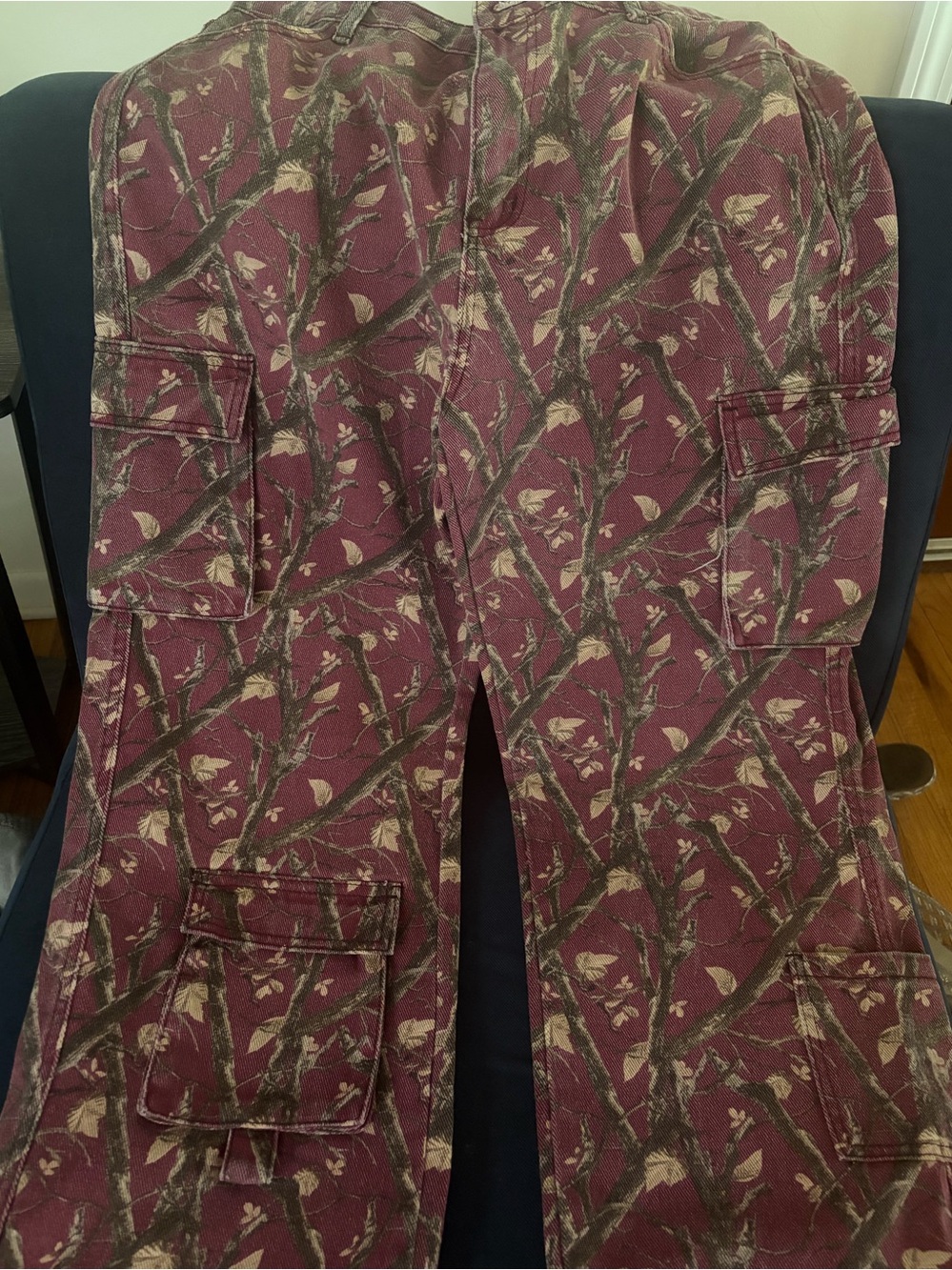 Riley and James Women Maroon Camouflage Cargo Pants
